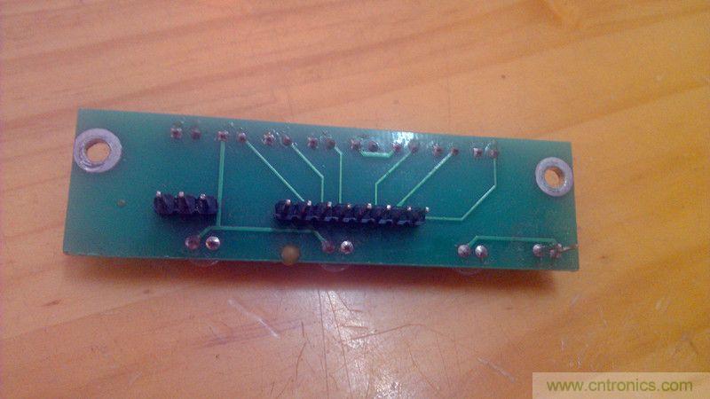 牛人力作！PCB版藍牙智能小車DIY